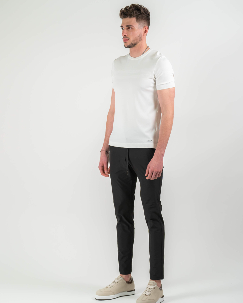 TROUSERS SLIM FIT TECHNICAL TEXTILE 220113088377-3 02