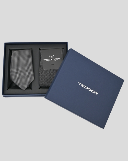 'TIE AND POCKET SQUARE TECHNICAL TEXTILE