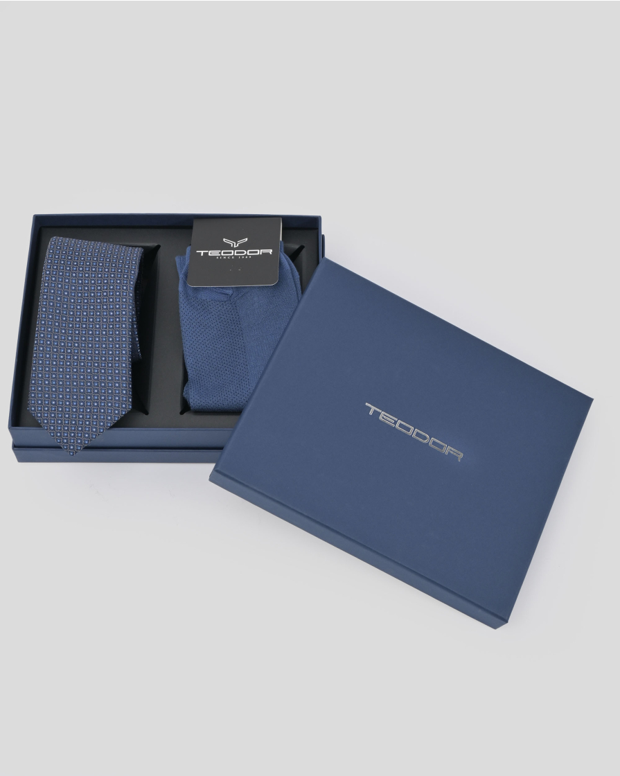 TIE AND POCKET SQUARE TECHNICAL TEXTILE
